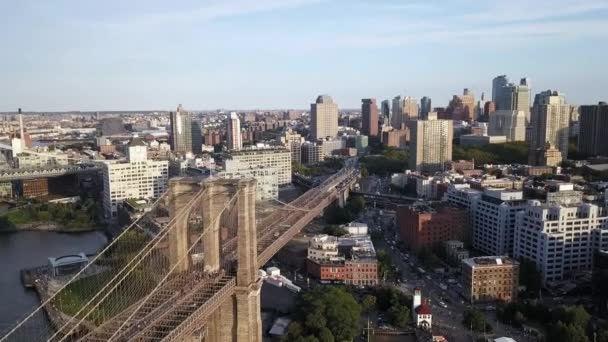 Drone Footage Showing Brooklyn Bridge — Wideo stockowe