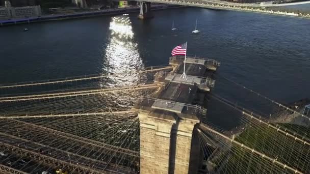 Drone Footage Showing Brooklyn Bridge — Stock videók