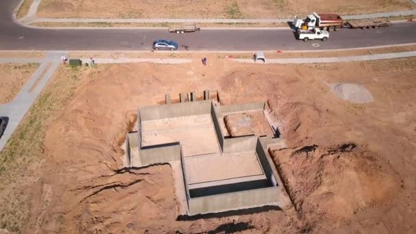 Drone Shot Slow Pull Away Foundations Basement Walls Had Just — Vídeo de Stock