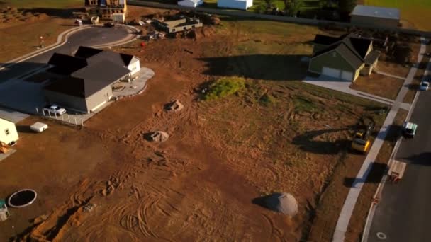 Drone Shot Spinning Empty Lot Awaits Being Dug Start Building — Vídeo de stock