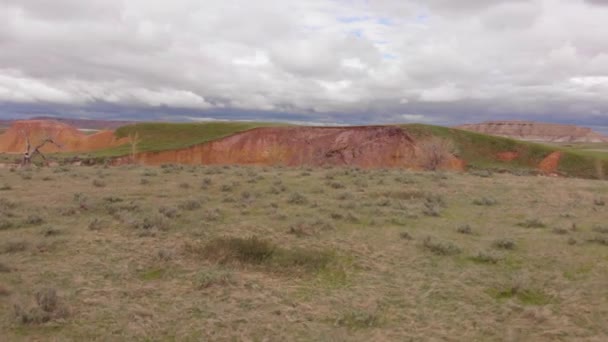 South Dakota Badlands Landscape Aerial Flyover — Stock videók