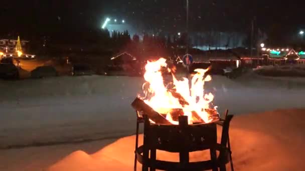 Snow Fire Pot Evening — Stockvideo