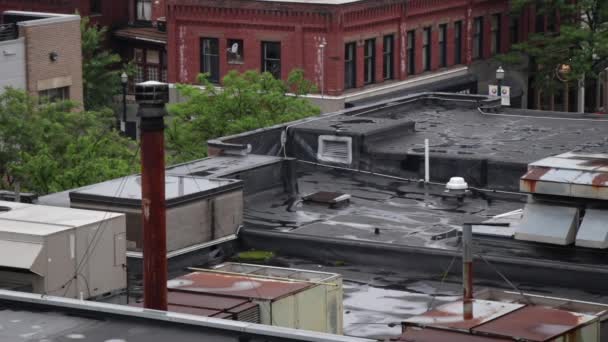 Top Rusted Urban Buildings Smokestacks Hvac Vents Fans Brick Backgrounds — Stockvideo