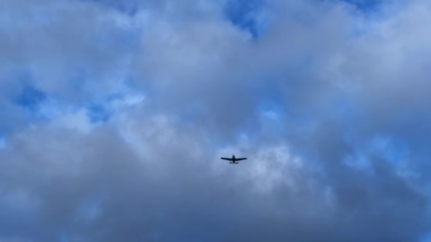 Airplane Flight Blue Sky — Vídeos de Stock