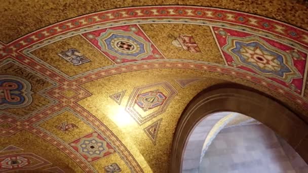 Panning Shot Ornate Artistic Ceiling — Stock Video