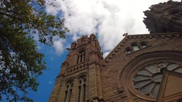 Great Summer Day Time Lapse Clouds Passing Cathedral Madeleine Mary — стоковое видео