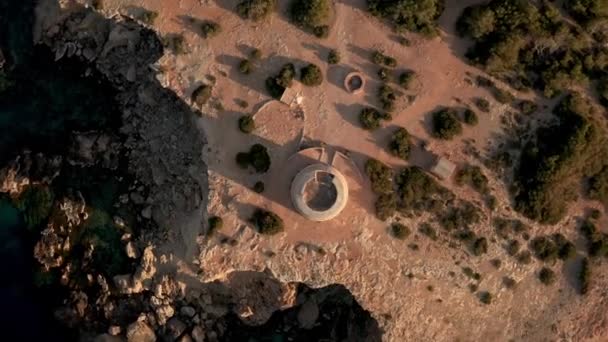 Overhead View Pirate Lookout Tower Ibiza Sunset Aerial View Rotating — Vídeos de Stock