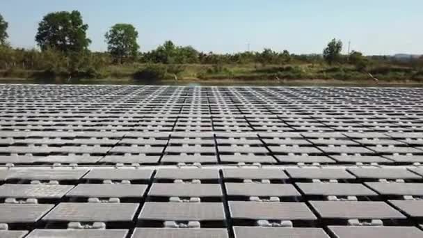 Floating Solar Panel Pond — Video