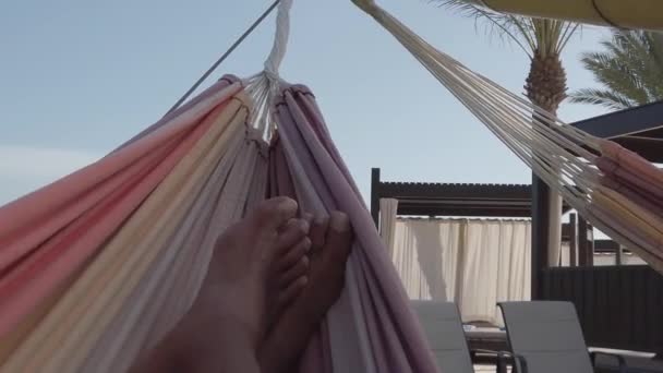 Chilling Hammock Hot Sunny Day Caribbean Point View Shot — ストック動画