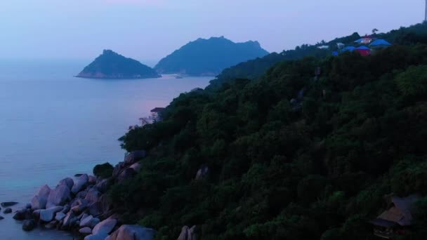 Koh Tao Adası Sairee Sahili Günbatımı Nın Okyanus Manzaralı Havadan — Stok video