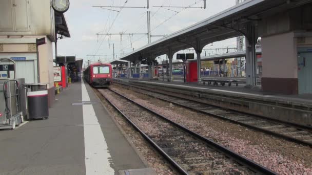 Train Arriving Montpellier Train Station France — Stok video