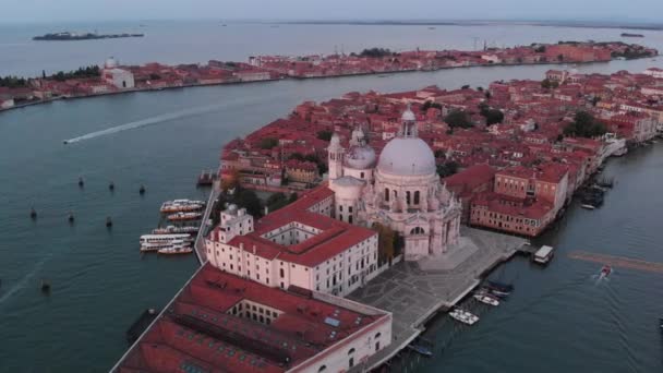 Luchtfoto Van Santa Maria Della Salute Bij Zonsopgang Venetië Italië — Stockvideo