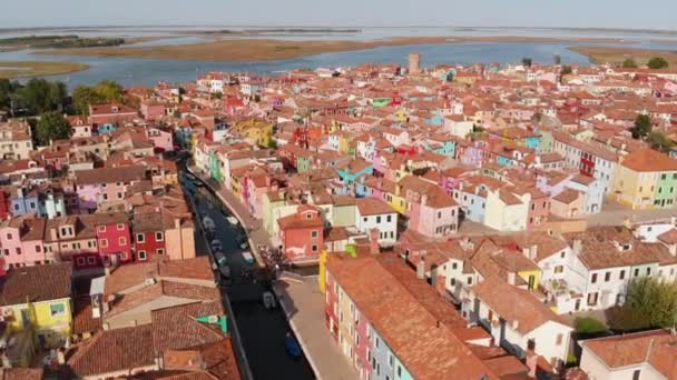 Pemandangan Udara Dari Rumah Rumah Berwarna Warni Pulau Burano Venesia — Stok Video