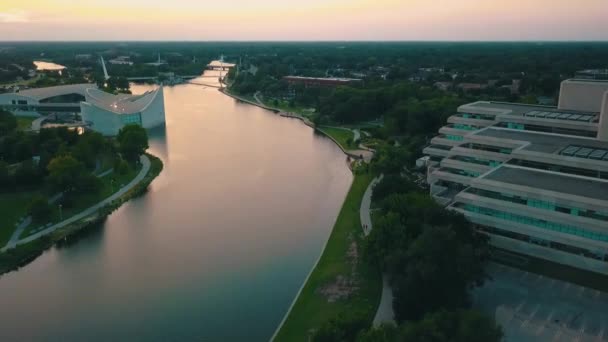 Aerial Drone Shot Arkansas River Wichita — Vídeos de Stock