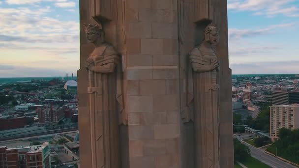 Luchtfoto Van Het Eerste Wereldoorlog Monument Kansas City Missouri Schot — Stockvideo
