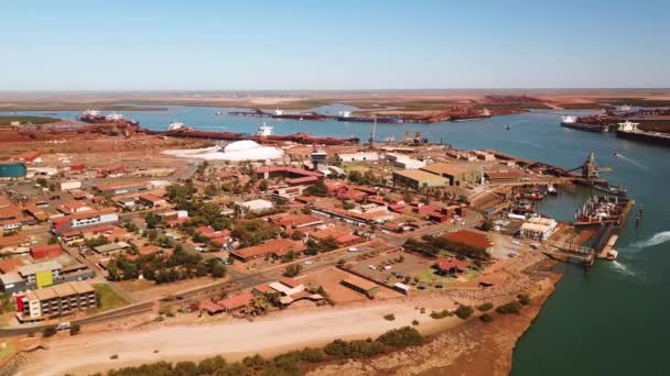 Circling Aerial Shot Working Port Town Port Hedland Western Australia — Stockvideo