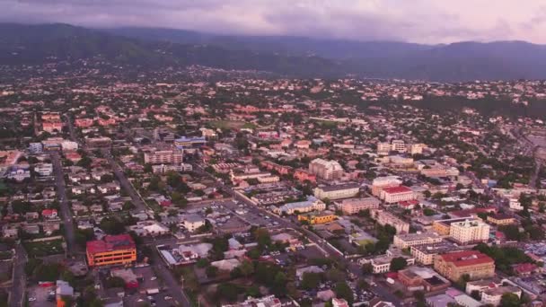 Μια Εναέρια Επισκόπηση Του Kingston Τζαμάικα Τραβήχτηκε Κατά Διάρκεια Του — Αρχείο Βίντεο