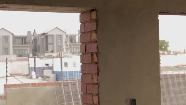 Tilt Shot Revealing Empty Electrical Waal Socket New Building Construction — Vídeo de stock