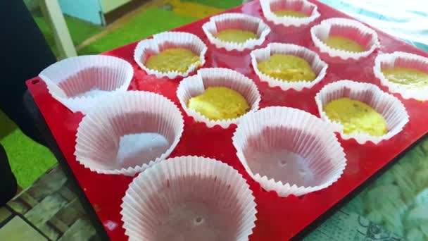 Pouring Cup Cakes Mixture Preparing Baking Home Kitchen Concept Baking — ストック動画