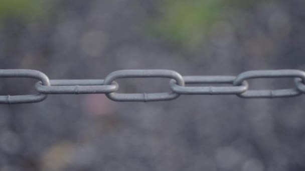 Isolated Strong Metal Chain Sways Breeze — Stok video