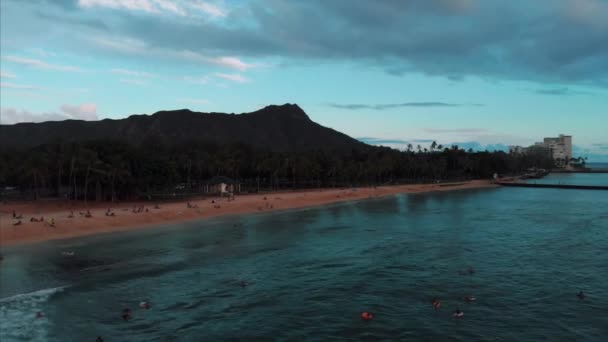 Aerial Drone Footage Honolulu Hawaii Beautiful Real Estate Buildings City — Wideo stockowe