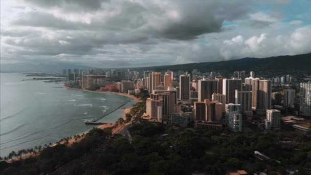 Aerial Drone Footage Honolulu Hawaii Beautiful Real Estate Buildings City — Stock video