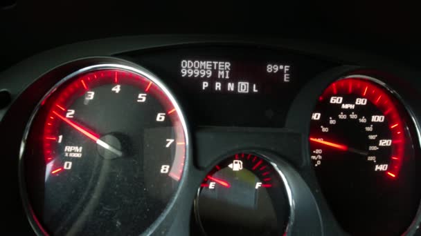 999 Miles Rolling 100 000 Miles Odometer Gmc Acadia Florida — Video Stock