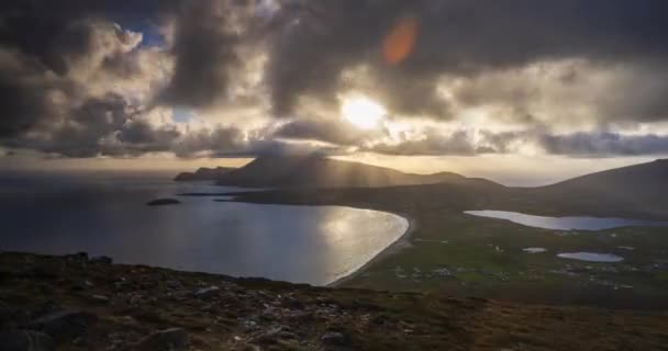 Zeitraffer Bewölkter Berge Und Hügel Auf Dem Wild Atlantic Way — Stockvideo