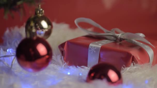 Christmas Baubles Gift Fairy Lights Background — Vídeo de Stock