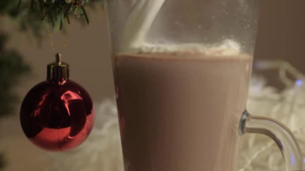 Nalít Šlehačku Horký Čokoládový Nápoj Vánoce — Stock video