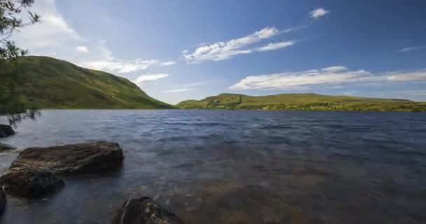 Time Lapse Panorama Rocky Lake Shore View Sunny Day Ireland — Video