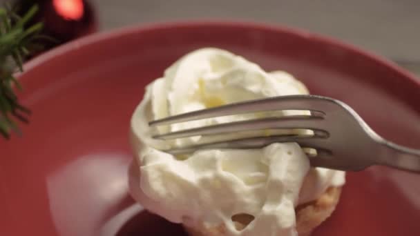 Fork Whipped Cream Topping Mince Pie Christmas — ストック動画