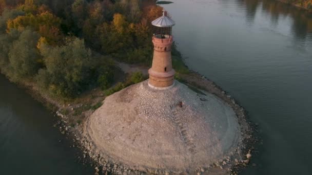 Amazing Revealing Drone Footage Old Stone Lighthouse Danube River Beautiful — Stock video