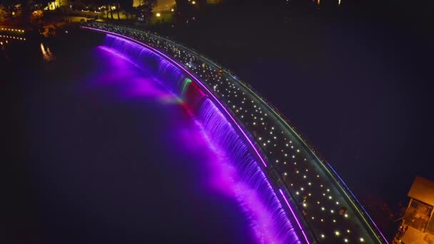 Luchtfoto Van Starlight Bridge Anh Sao Bridge Nachts Een Voetgangersbrug — Stockvideo