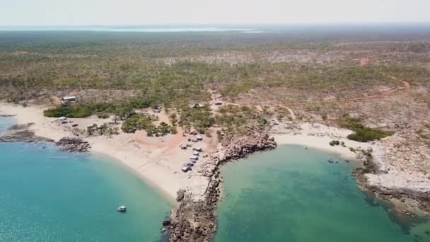 Aerial Remote Campground Remote Tropical Northern Australia Kimberley Coast Pullback — Vídeos de Stock