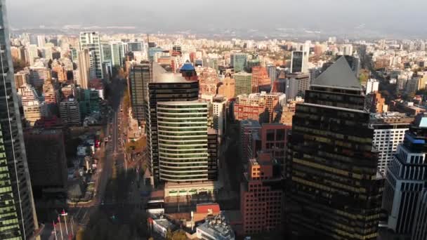 Aerial Reveal Traffic Buildings Perspective Santiago Chile — 图库视频影像