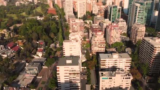 Aerial Flying Forward Apartment Buildings Sunny Afternoon Santiago Chile — Vídeos de Stock