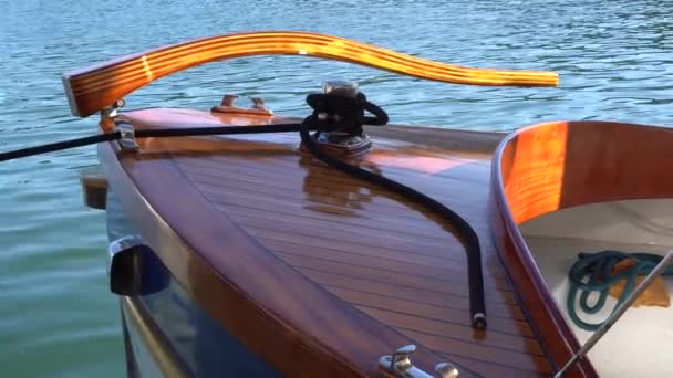 Beautiful Boat Parked River You Can See Art Water Blue — Stockvideo