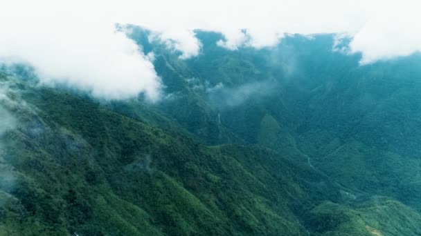 Dramatic Panoramic View Green Slopes Mountains Covered Big Clouds Aerial — Vídeos de Stock