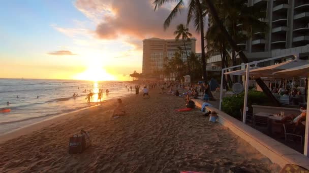 Sunset Waikiki Hawaii Slow Motion — Vídeo de Stock