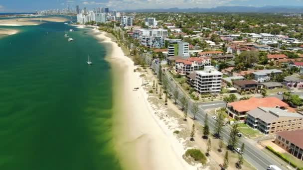 Beach Front Southport Gold Coast Broadwater Low Tide — Stockvideo