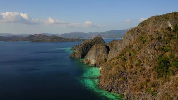 Скелі Узбережжі Острова Корон Палаван Філіппіни — стокове відео