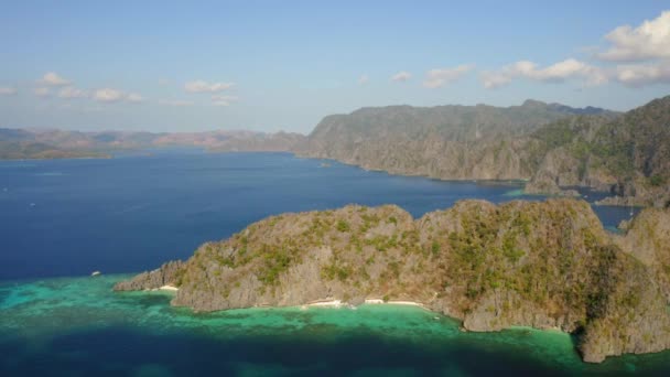 Banul Beach Rocks Coast Coron Island Palawan Philippines — Stockvideo