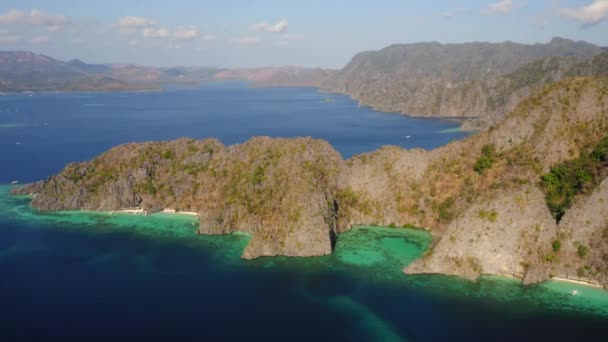 Banul Beach Rocks Costa Coron Island Palawan Filipinas — Vídeo de Stock