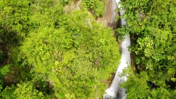 Aerial Shot Inambakan Waterfalls Colourful Green Blue Water Cebu Philippines — Stock Video