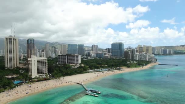 Drone Waikiki Hawaii Stormy Day Sun Shower — Stock videók
