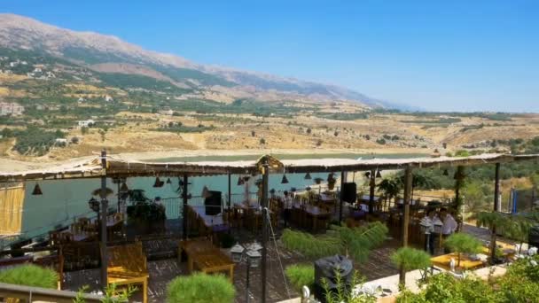 Waiters Preparing Restaurant Tables Opening Beqaa Valley — Video Stock
