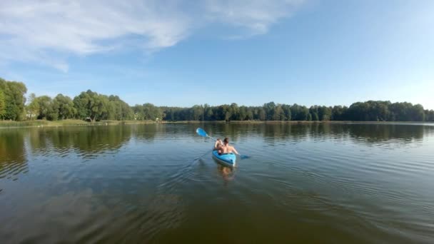 Drone Two Kayakers Paddling Lake Blue Kayak Sunny Day Summer — Stock Video