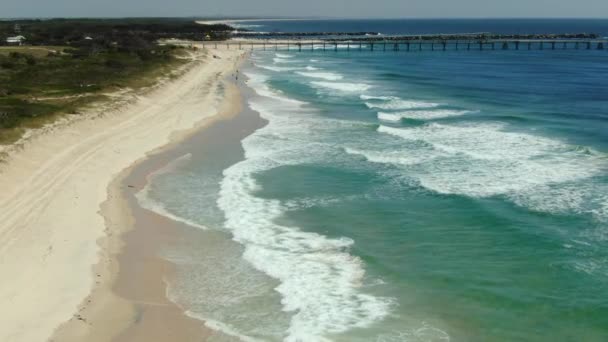 Flying Gold Coast Seaway Golden Beaches Waves Rolling Queensland Australia — Video Stock