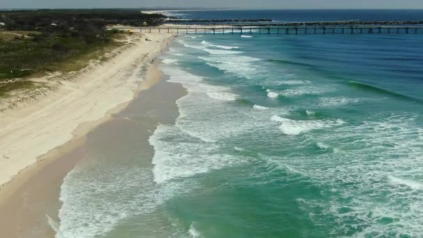 Flying Gold Coast Seaway Golden Beaches Waves Rolling Queensland Australia — Video